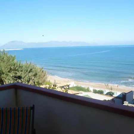 La Finestra Sul Mare * ترابيتو